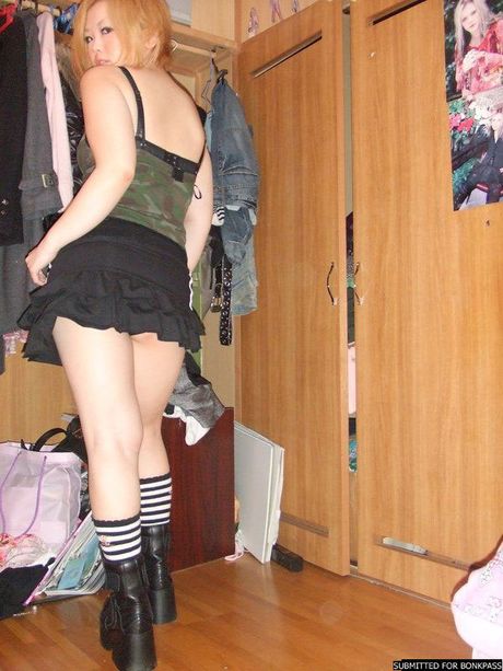 Japanese girlfriend slightly chubby but still yummy