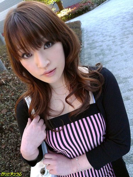 Yukina Mori St. Valentine date with Yukina